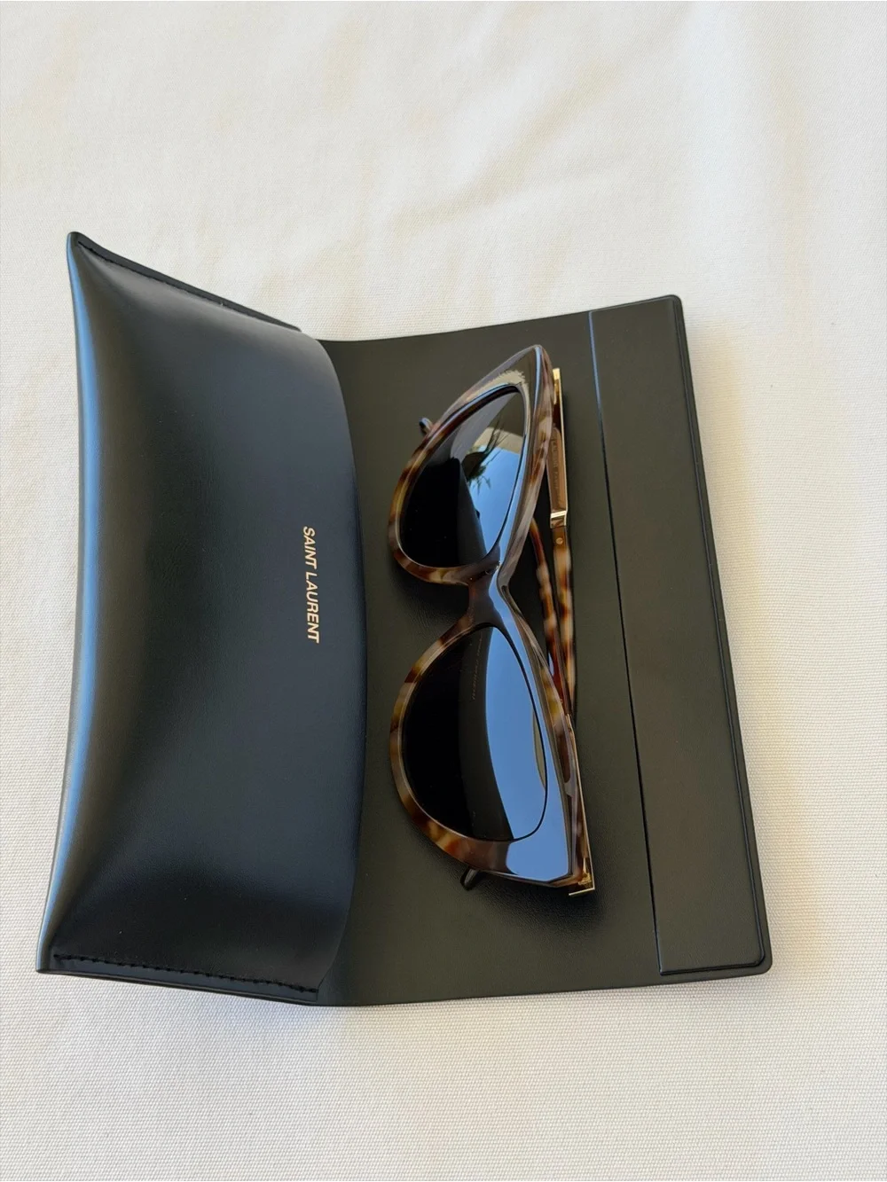 Saint Laurent Tortoiseshell Cat-Eye Sunglasses - Tortoise & Brown Lenses